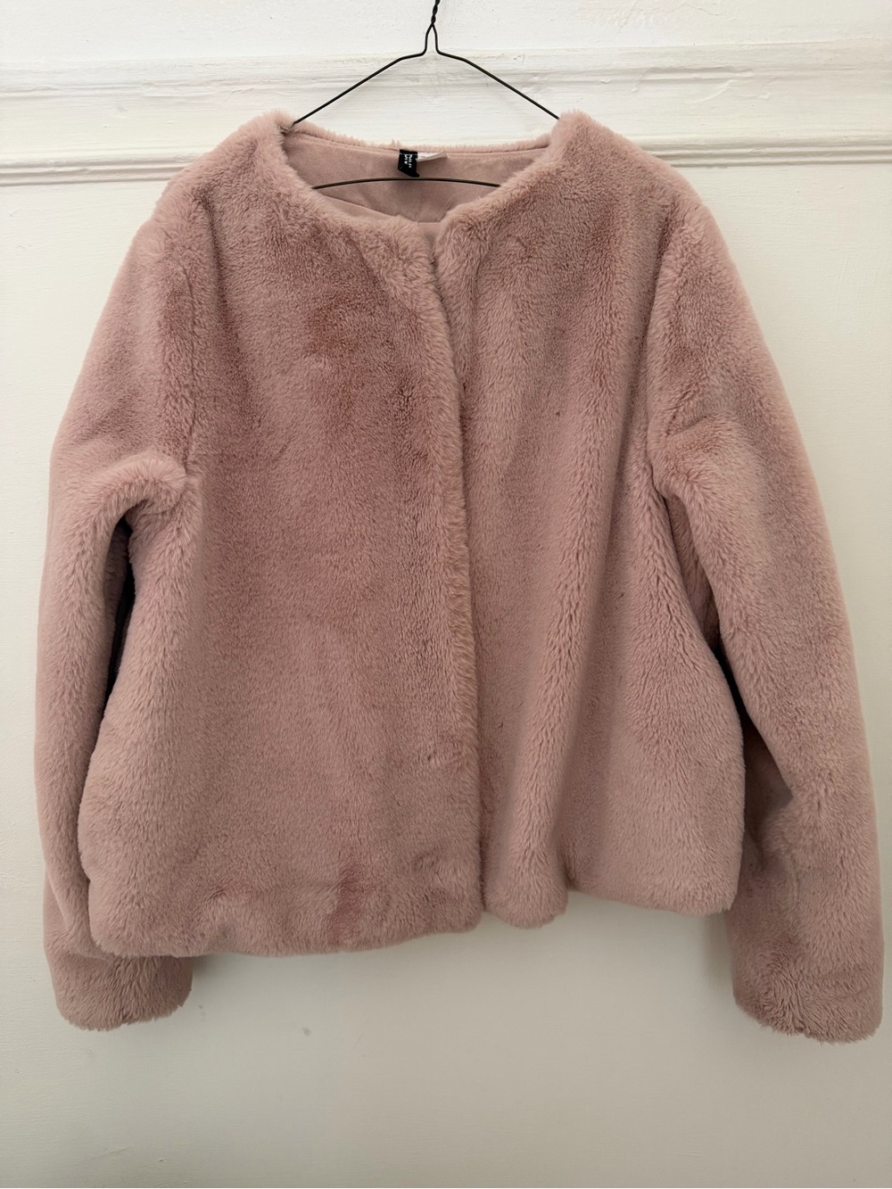 H&M faux fur jacket / pink  Size L
